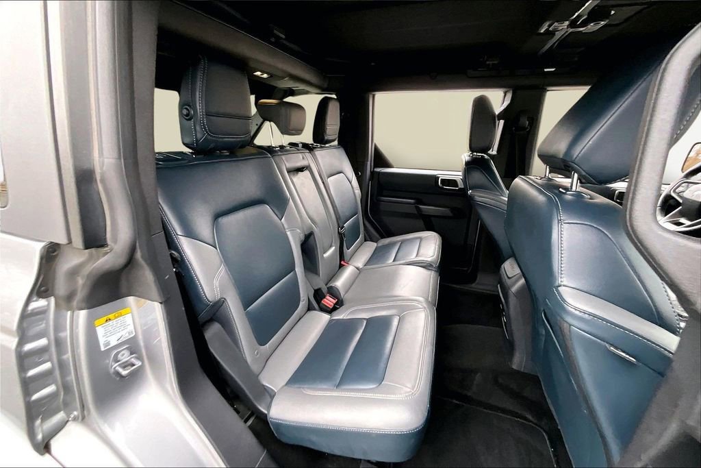Used 2024 Ford Bronco Outer Banks image 23