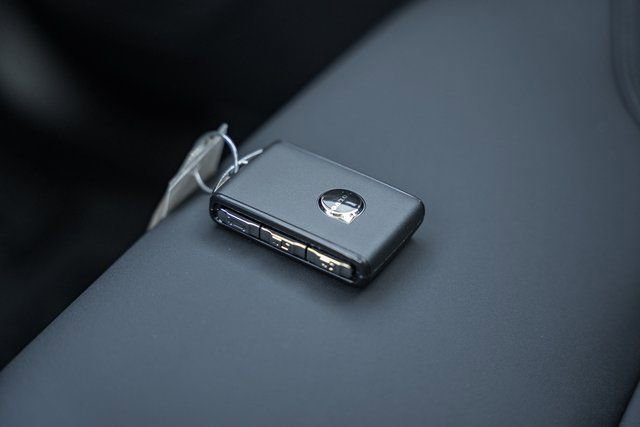 New 2026 Volvo XC60 B5 Plus w/ Climate Package image 45