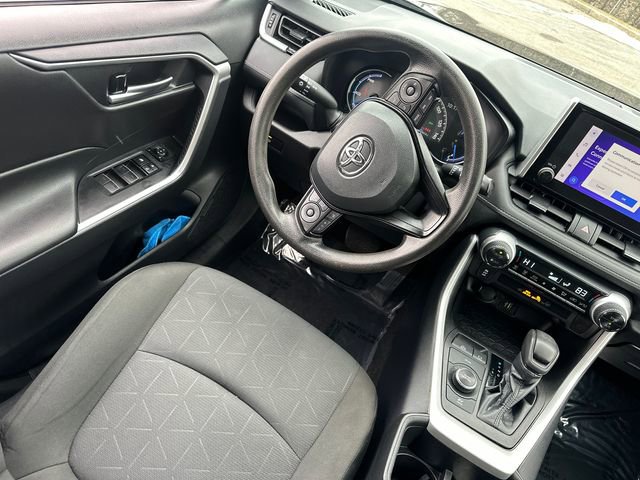 Certified 2024 Toyota RAV4 XLE image 20