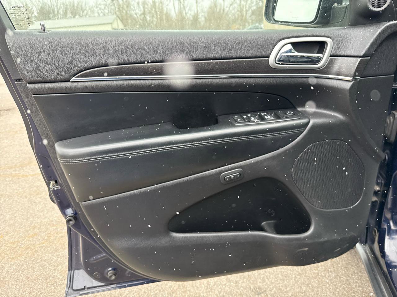 Used 2018 Jeep Grand Cherokee Limited w/ Luxury Group II image 9