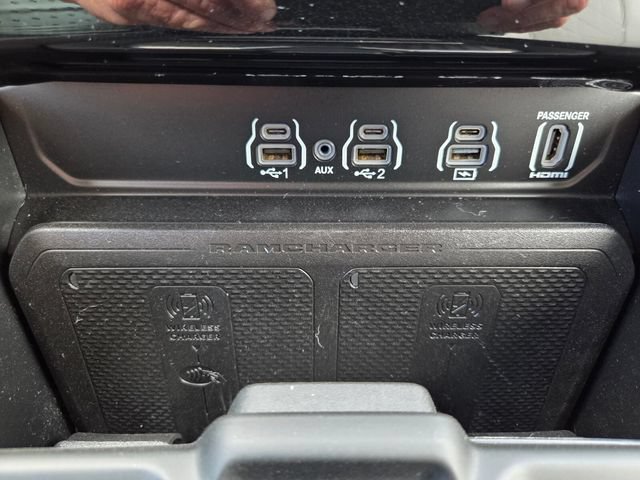 Used 2025 RAM 1500 Tungsten AWD/4WD image 30