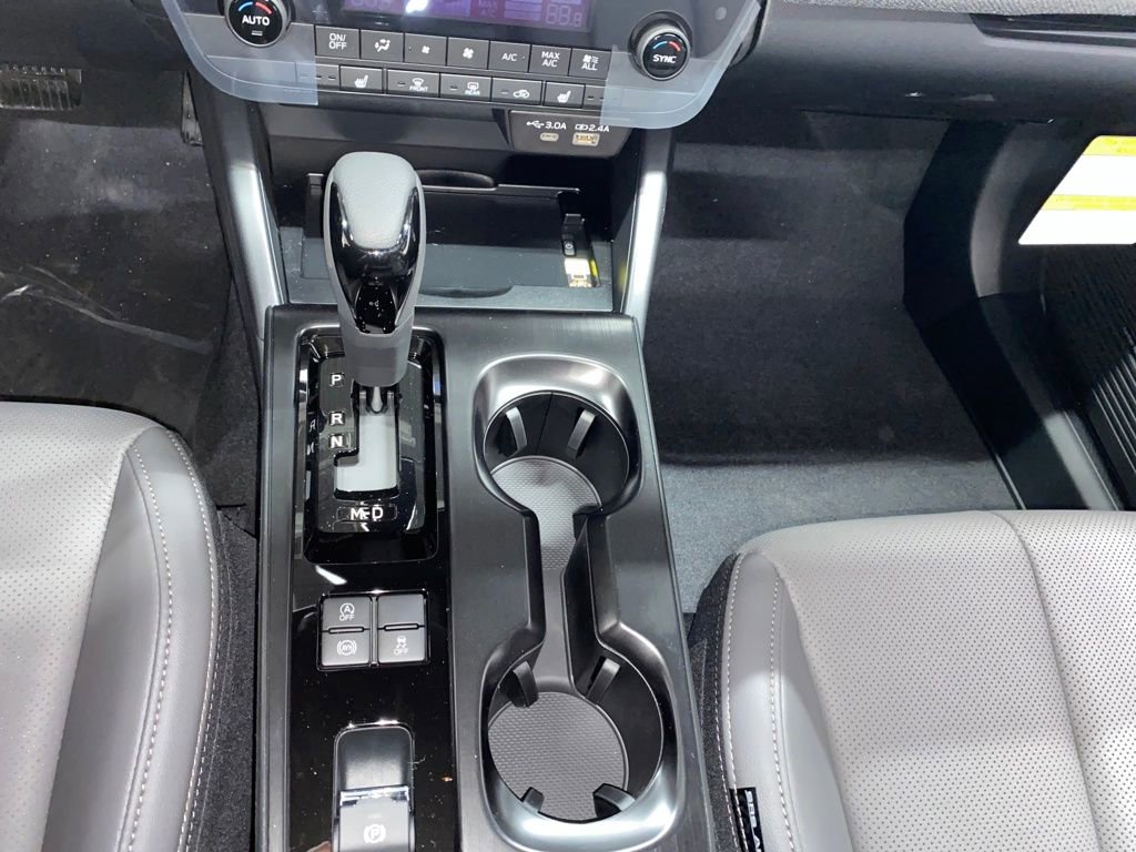 New 2026 Subaru Outback Limited AWD/4WD image 21