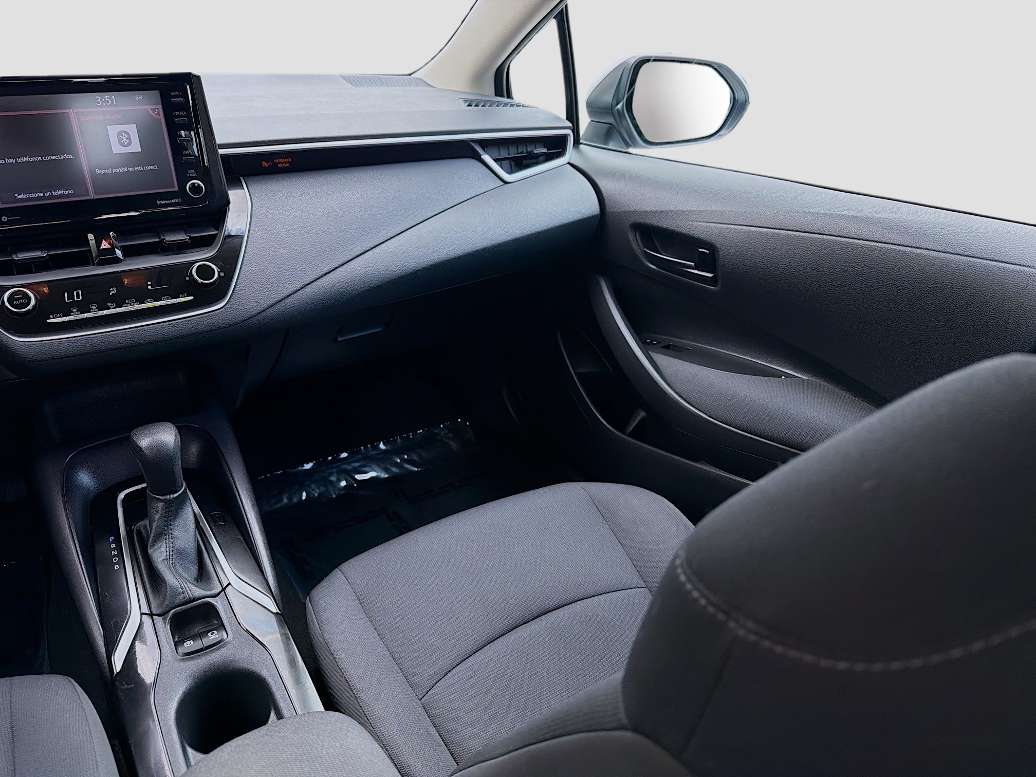 Used 2022 Toyota Corolla LE FWD image 19