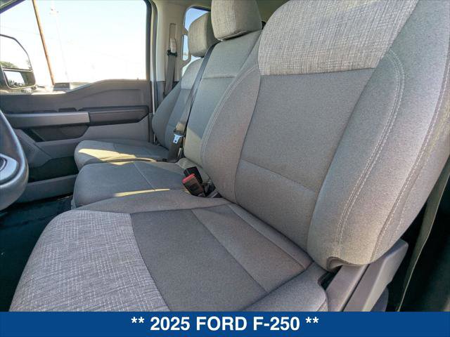Certified 2025 Ford F250 XLT image 13