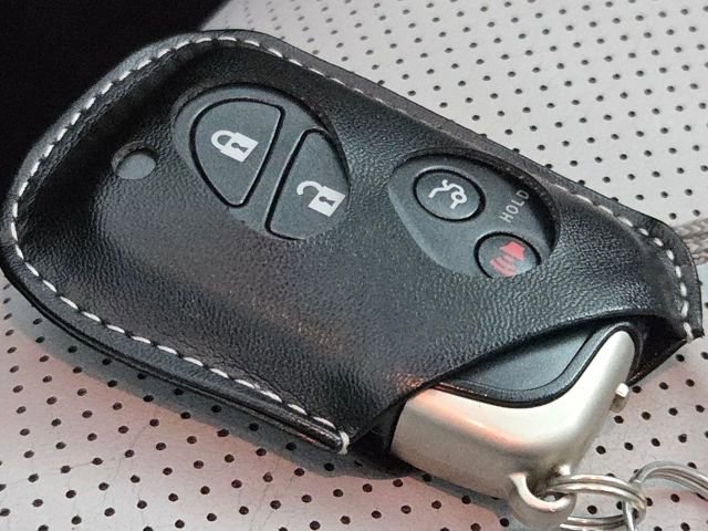 Used 2011 Lexus ES 350 image 36