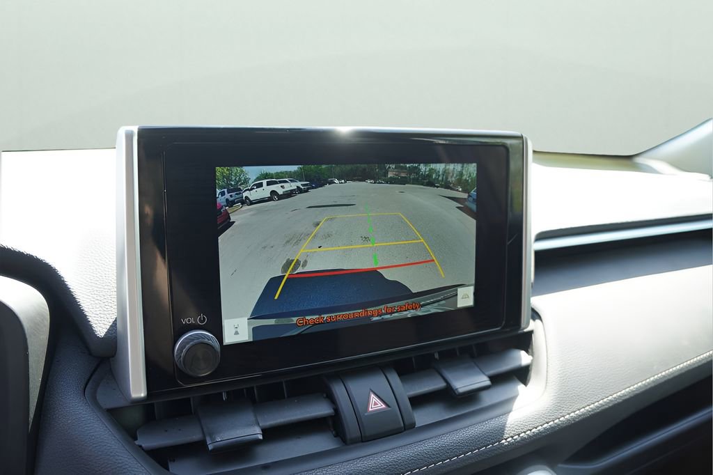 Used 2024 Toyota RAV4 LE image 23
