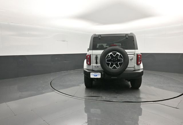New 2026 Ford Bronco Outer Banks image 6