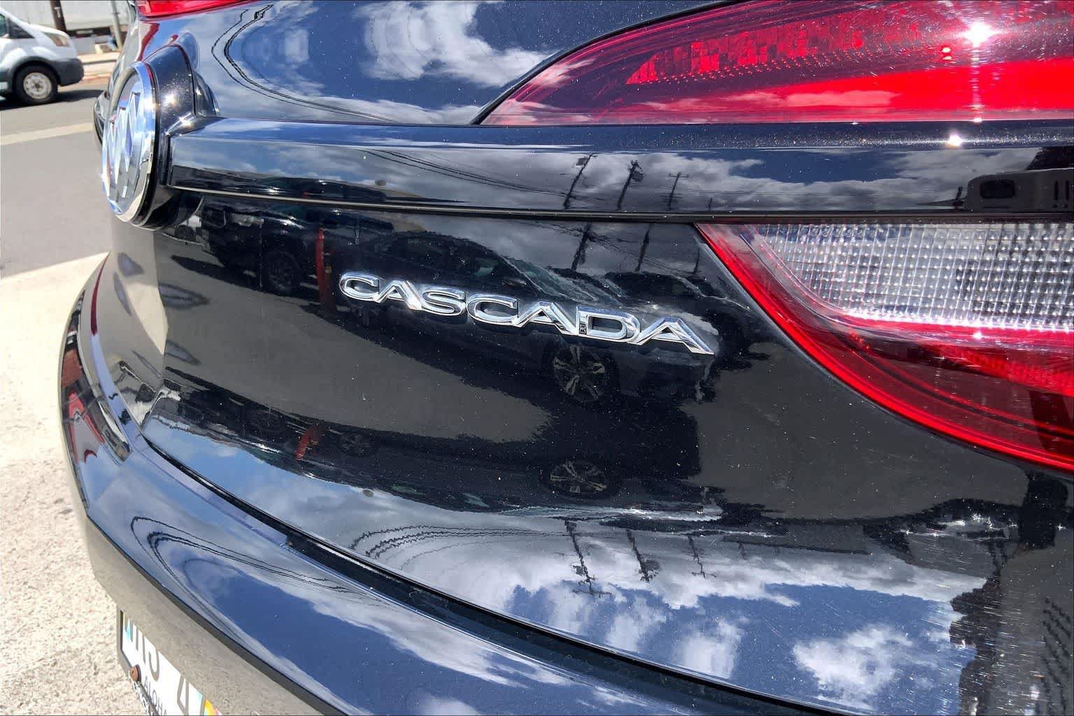 Used 2018 Buick Cascada Sport Touring w/ Dark Effects Package FWD image 7
