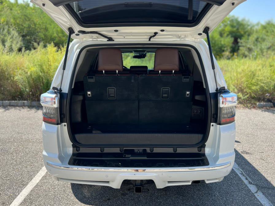 Used 2020 Toyota 4Runner Limited image 39