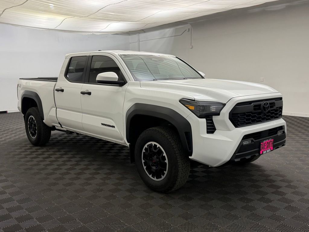 Used 2024 Toyota Tacoma TRD Off-Road AWD/4WD image 7