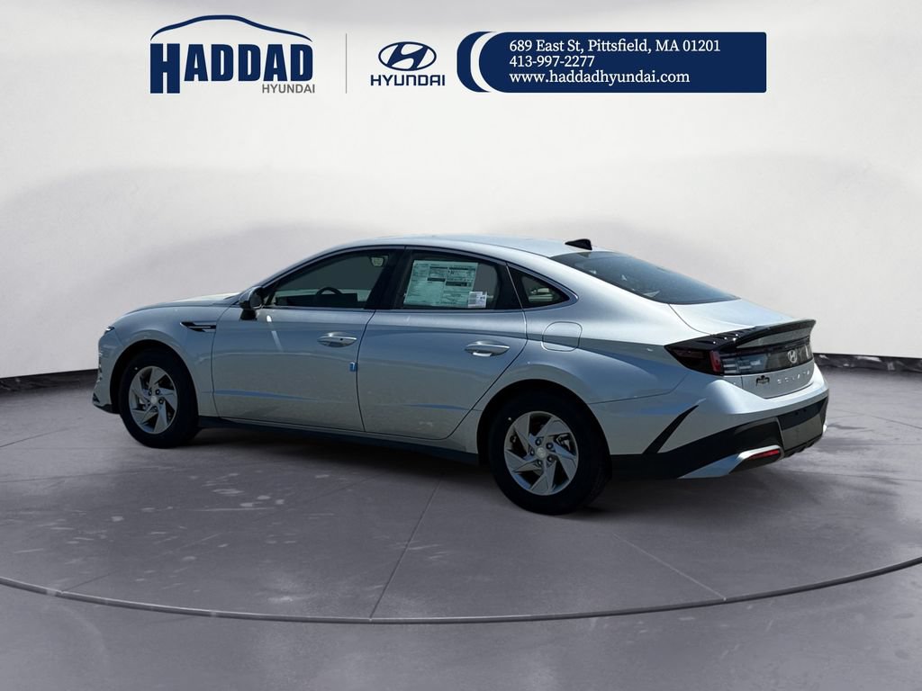 New 2026 Hyundai Sonata SE FWD image 3