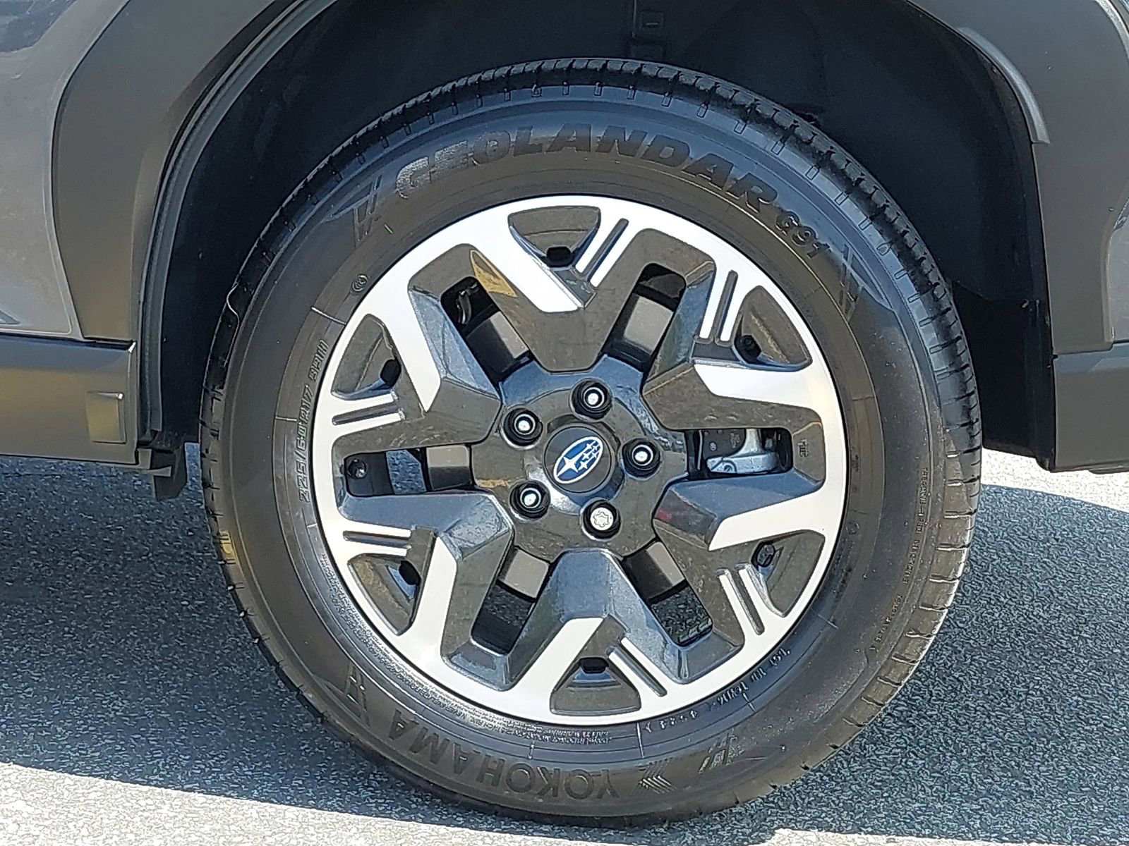 Certified 2025 Subaru Forester Premium image 33