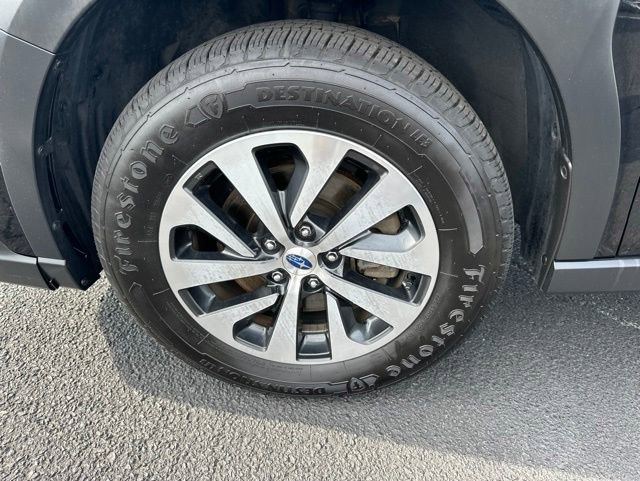 Used 2024 Subaru Outback Premium AWD/4WD image 29