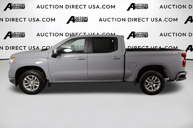 Used 2024 Chevrolet Silverado 1500 LT AWD/4WD image 5