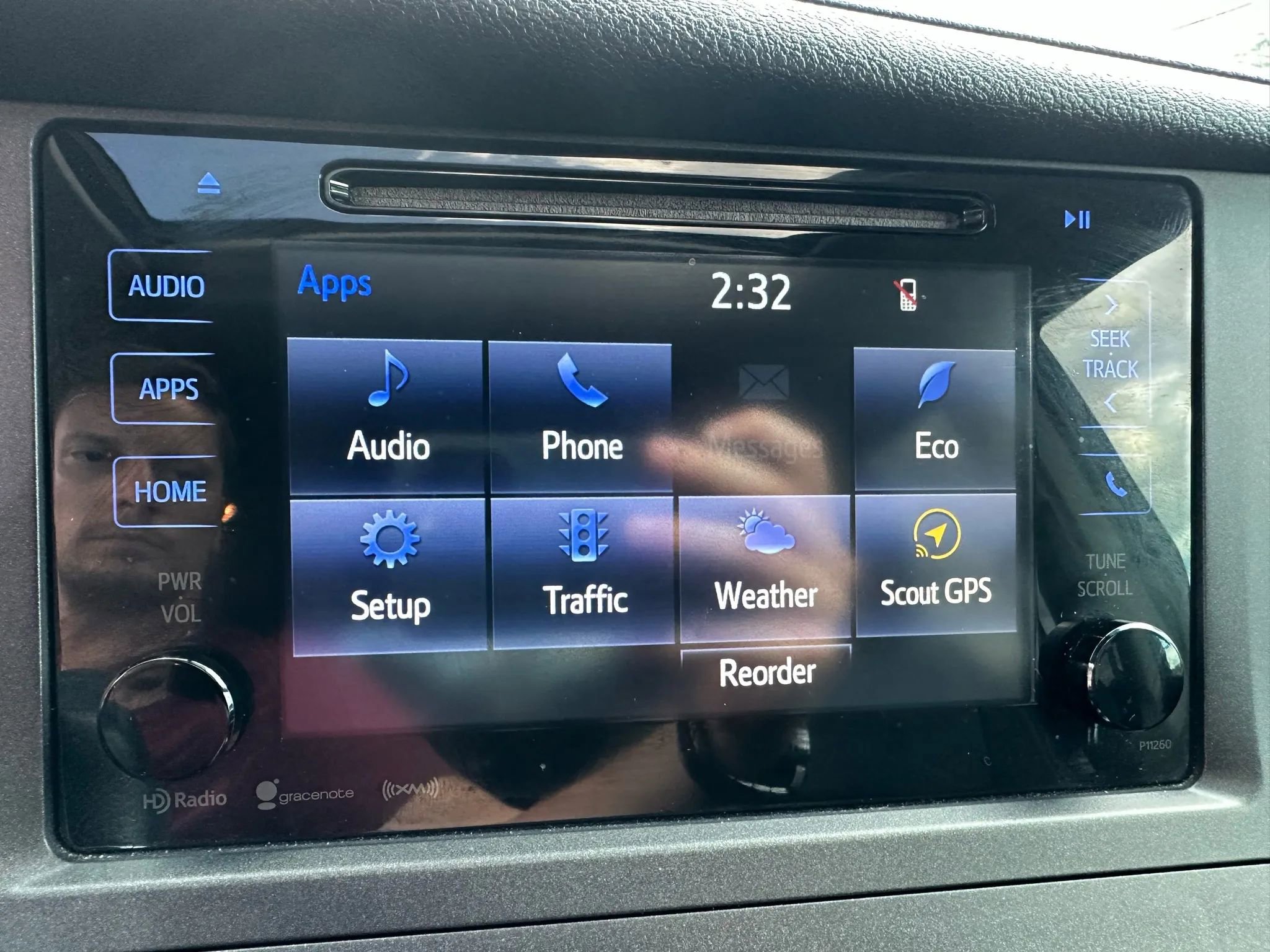 Used 2017 Toyota Sienna SE image 24