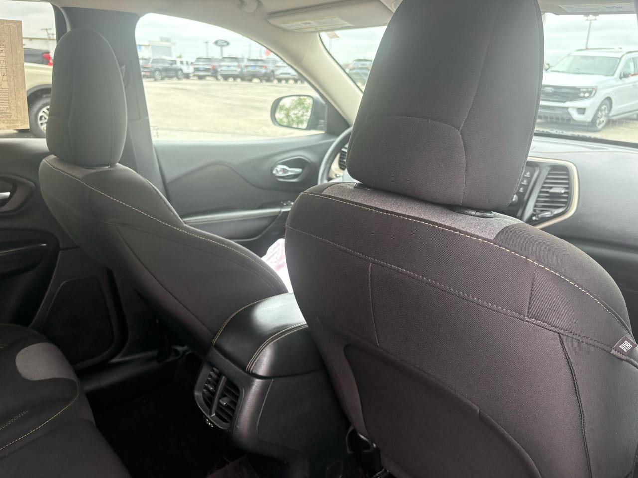 Used 2016 Jeep Cherokee Sport AWD/4WD image 50