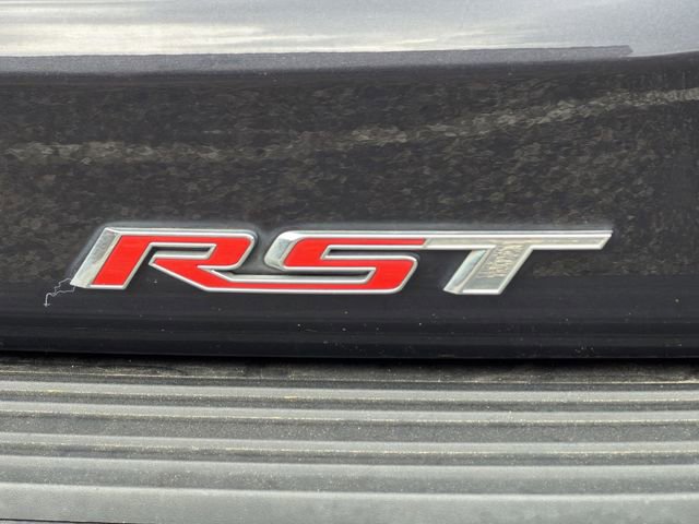 Used 2022 Chevrolet Suburban RST w/ Luxury Package RWD image 14