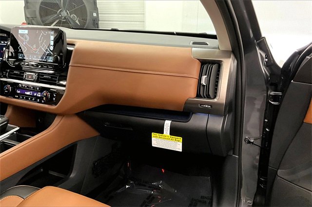 New 2025 Nissan Pathfinder Platinum w/ Cargo Package image 33