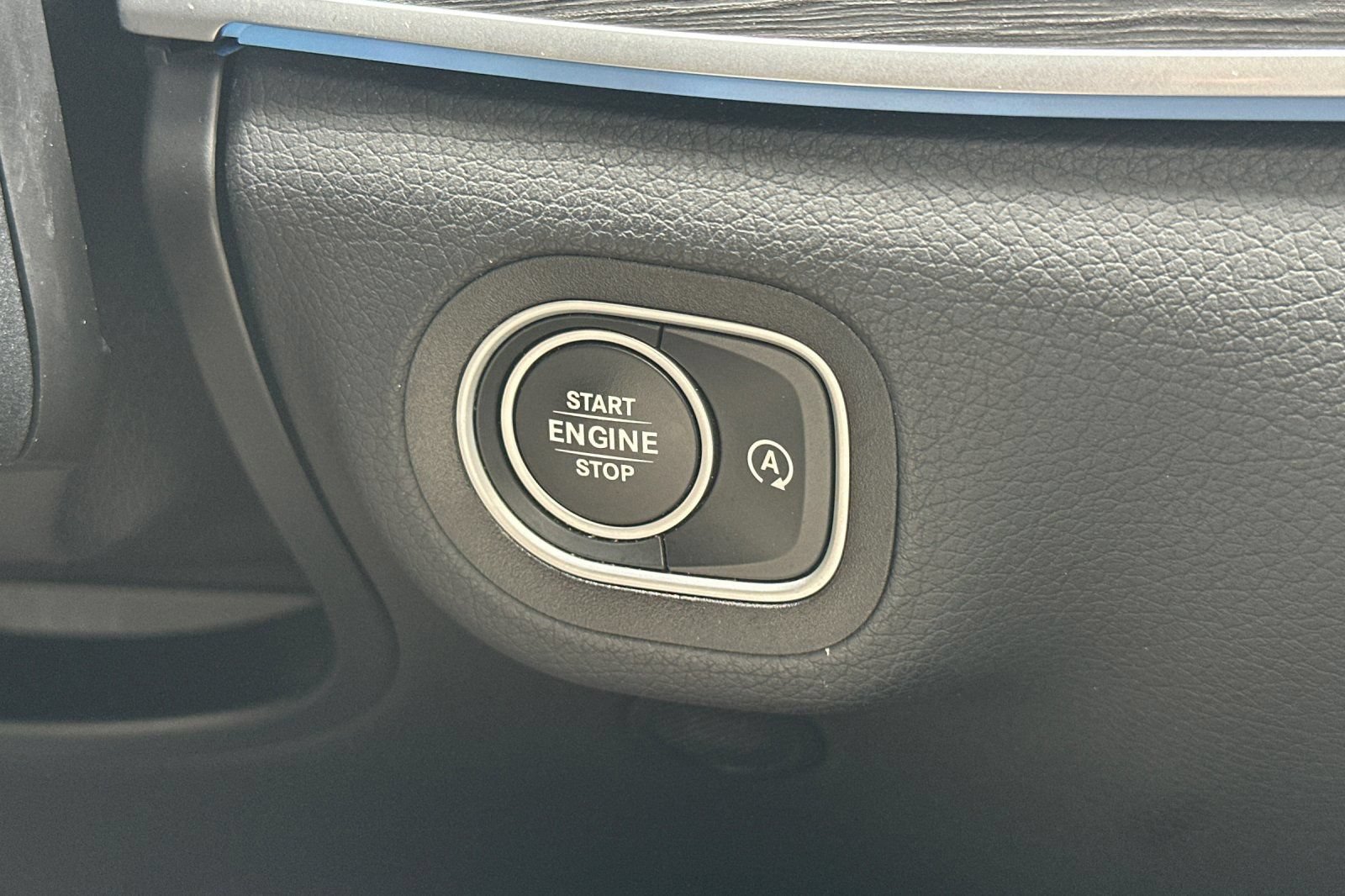 Certified 2024 Mercedes-Benz GLE 350 4MATIC image 33