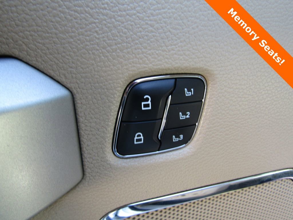 Used 2021 Ford F250 Lariat w/ Lariat Value Package image 6