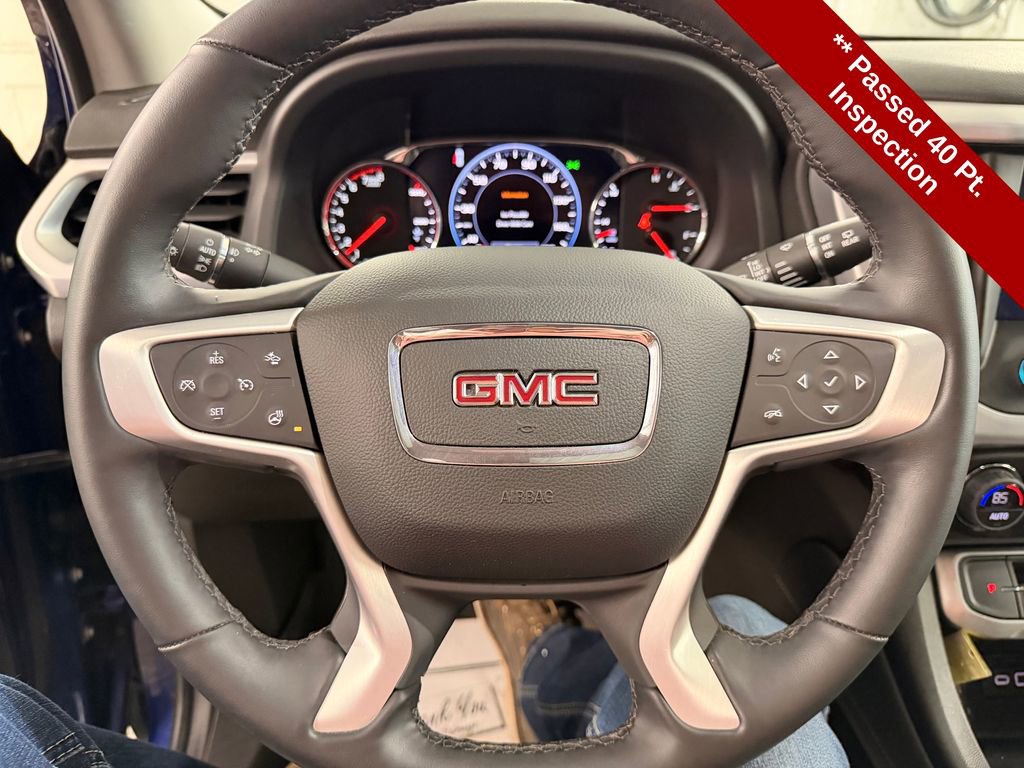 Used 2023 GMC Acadia SLT w/ Technology Package image 18