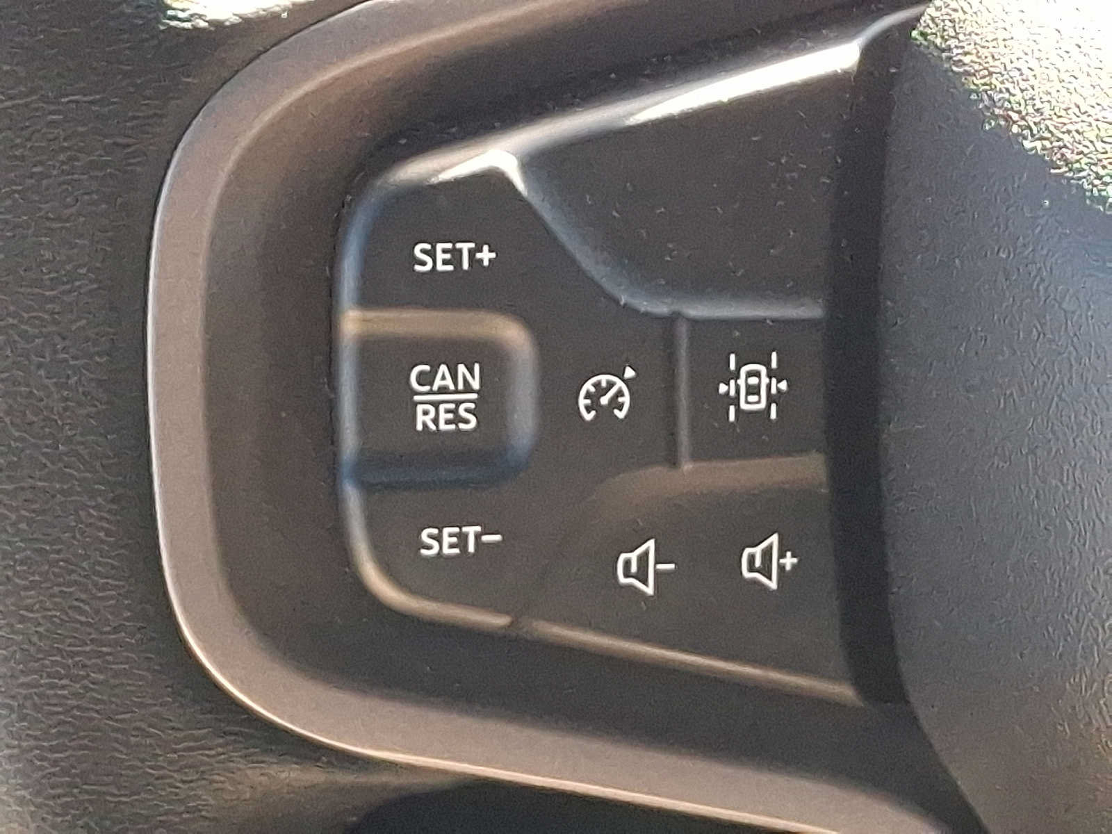 Used 2024 Ford Bronco Black Diamond AWD/4WD image 21