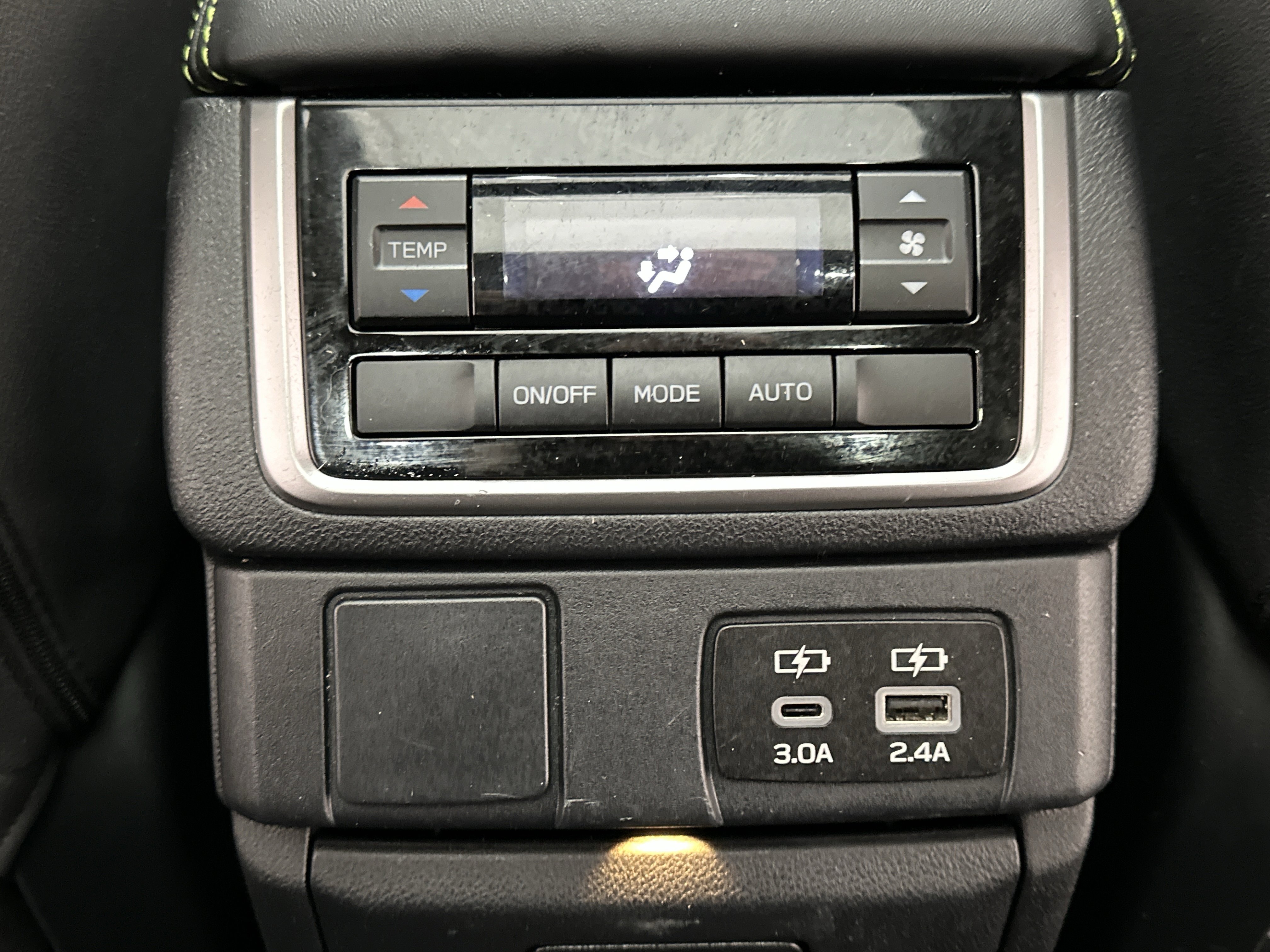 Used 2023 Subaru Ascent Onyx Edition image 16