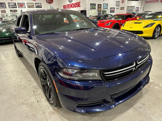 Used 2015 Dodge Charger SE w/ Sport Appearance Group RWD image 4