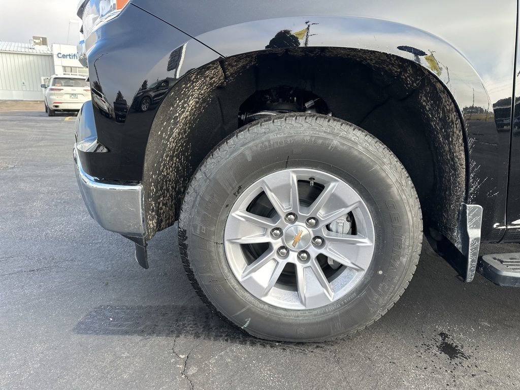 New 2026 Chevrolet Silverado 1500 LT w/ Convenience Package II image 18