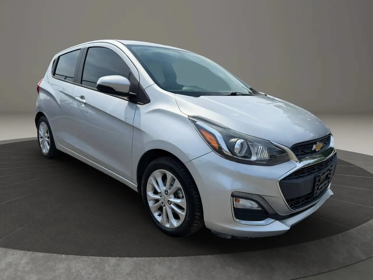 Used 2021 Chevrolet Spark LT FWD image 3