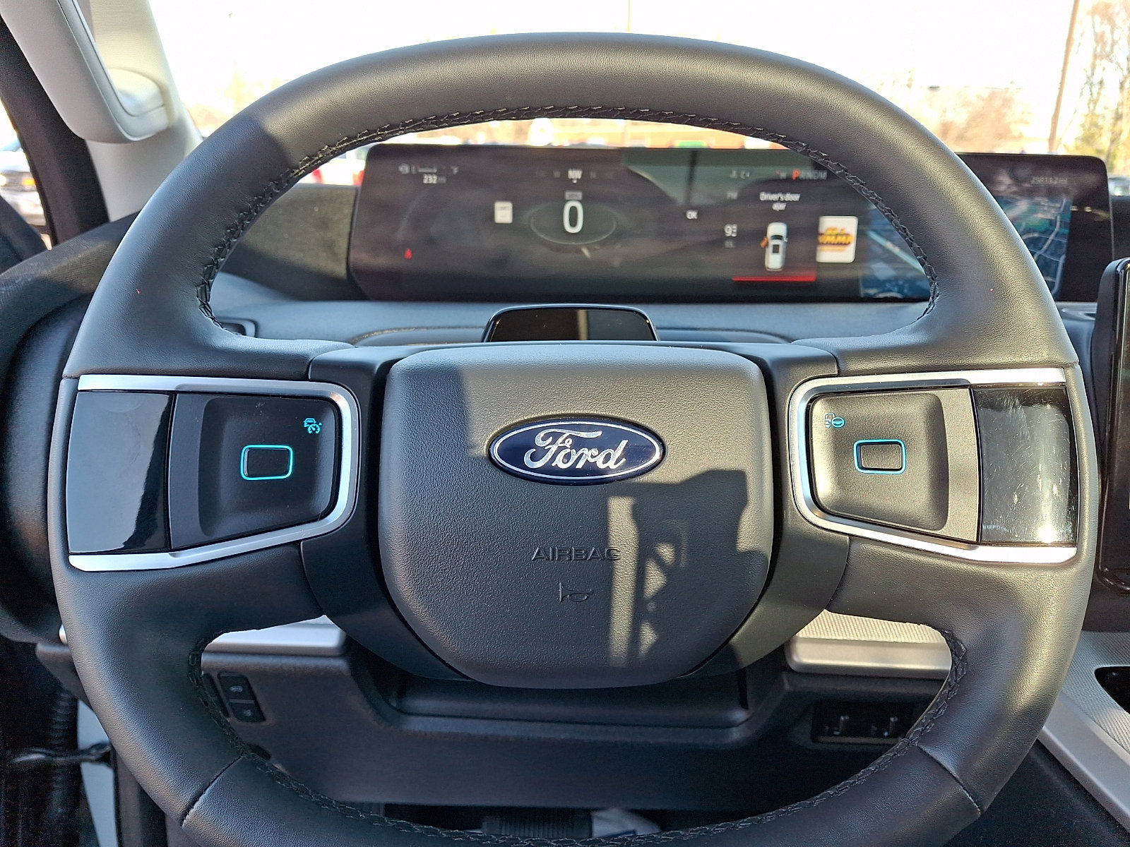 Used 2025 Ford Expedition Active image 23
