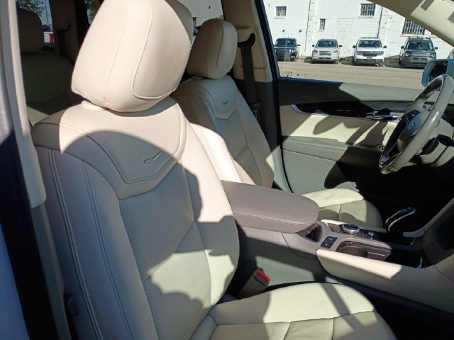 Used 2020 Cadillac XT6 Premium Luxury AWD/4WD image 49