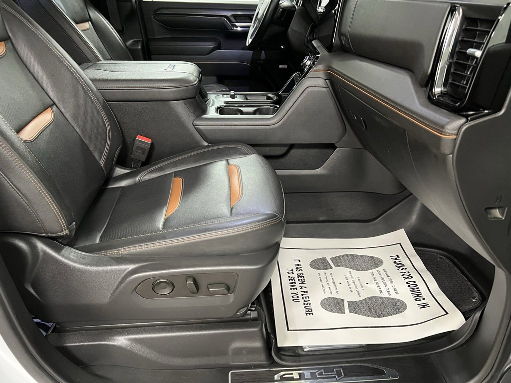 Used 2024 GMC Sierra 2500 AT4 w/ Technology Package image 61