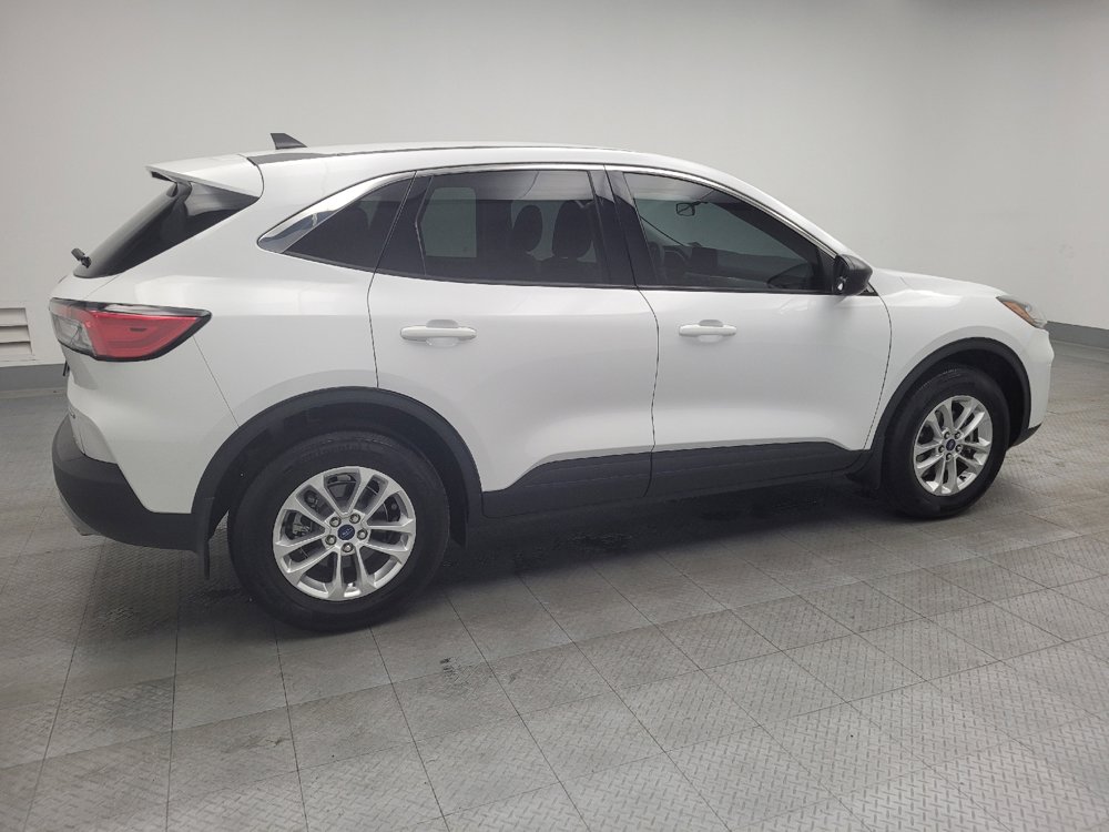 Used 2022 Ford Escape SE image 10