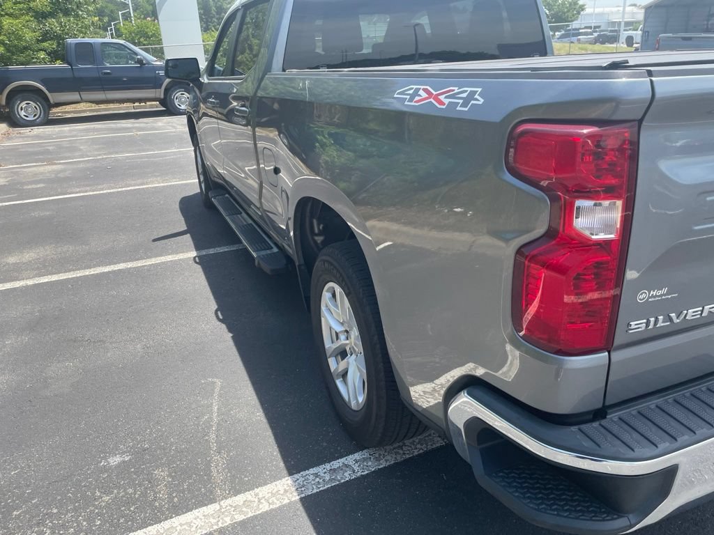 Used 2020 Chevrolet Silverado 1500 LT w/ All-Star Edition AWD/4WD image 5