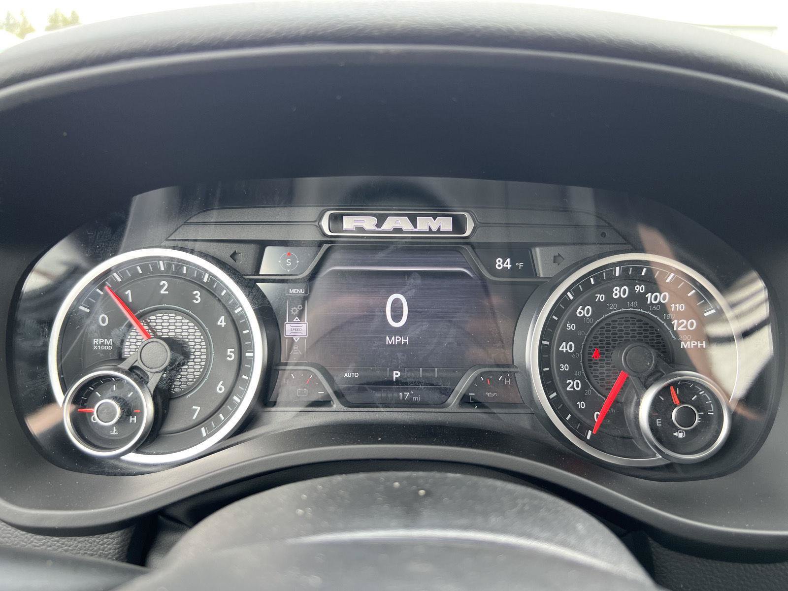 New 2026 RAM 1500 Big Horn AWD/4WD image 17
