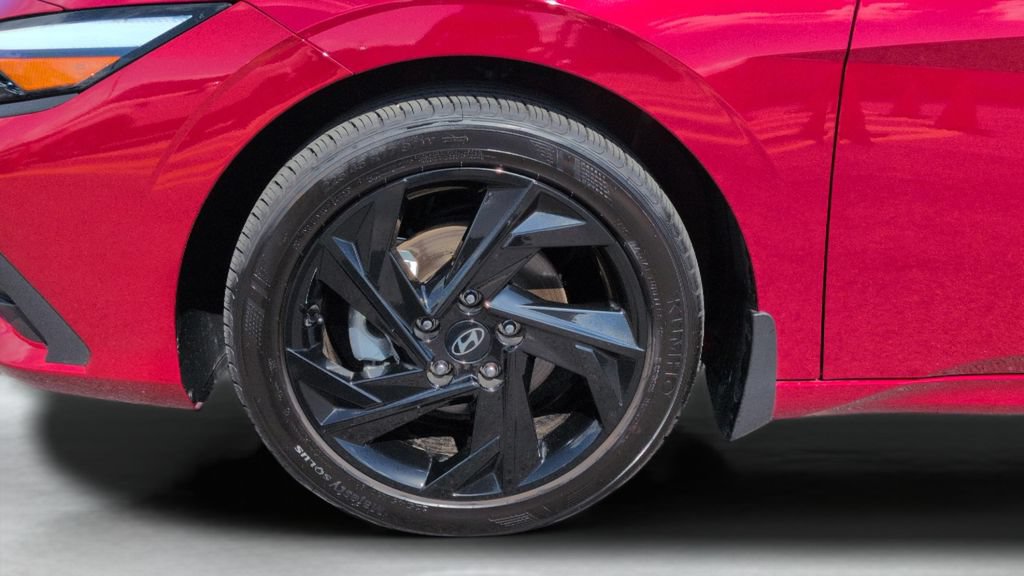 Certified 2026 Hyundai Elantra Sport FWD image 24
