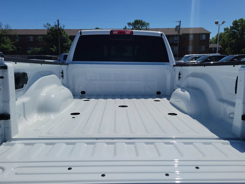 New 2026 RAM 2500 Tradesman AWD/4WD image 7