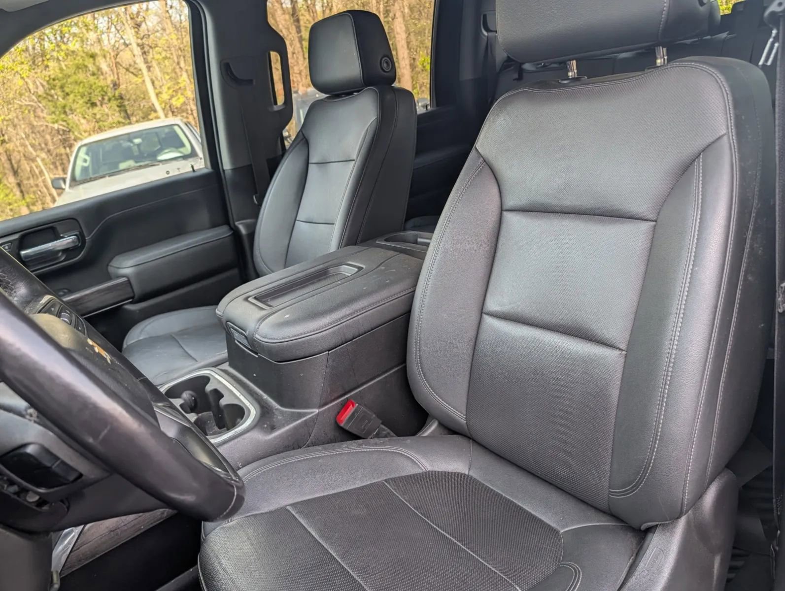 Used 2022 Chevrolet Silverado 2500 LTZ w/ LTZ Convenience Package image 8