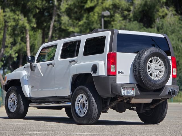 Used 2009 HUMMER H3 image 15