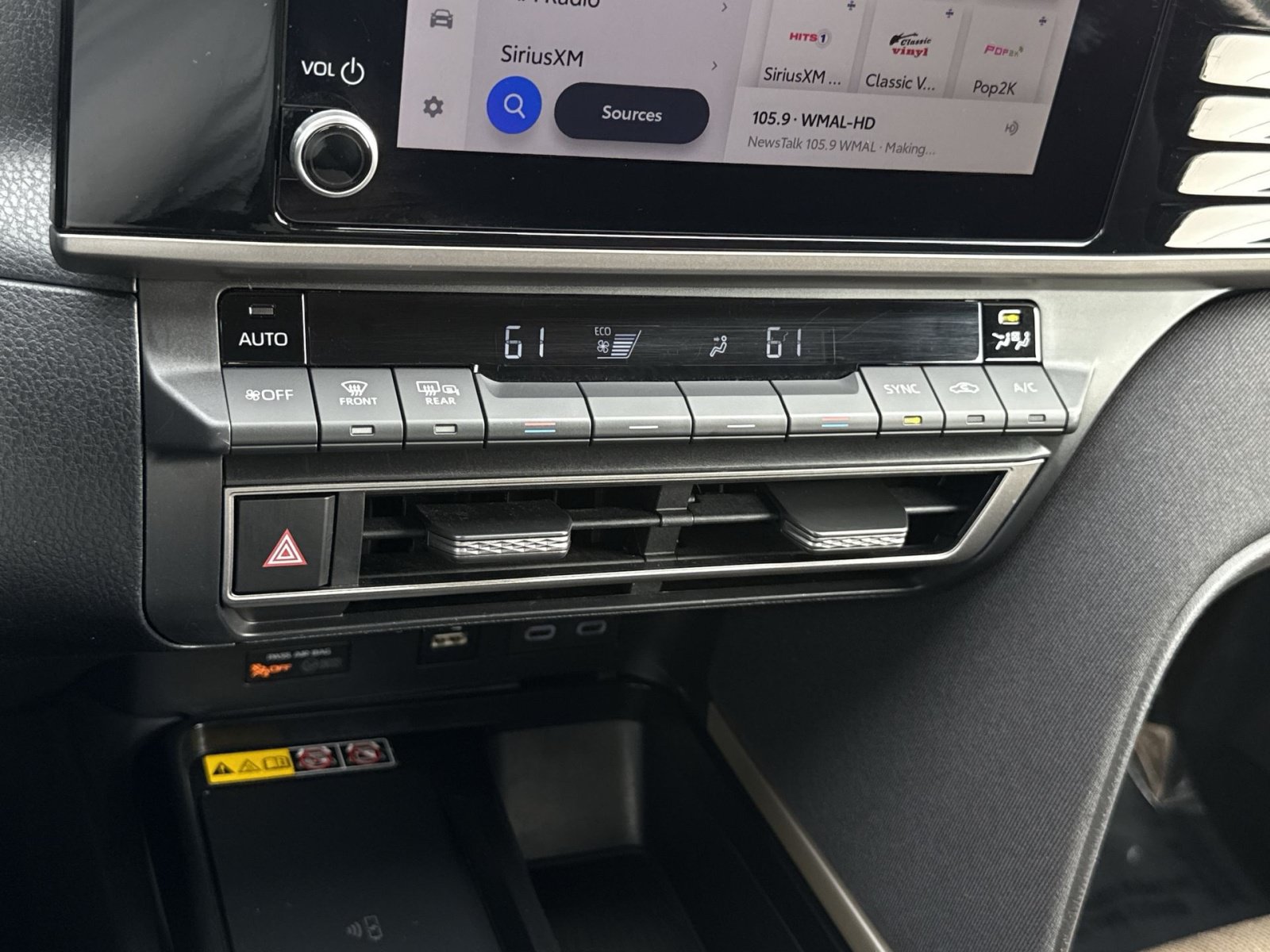 Used 2025 Toyota Camry LE FWD image 20