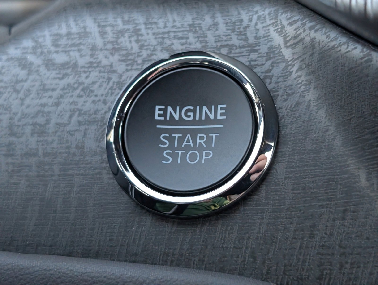 New 2026 Ford Explorer Platinum image 28