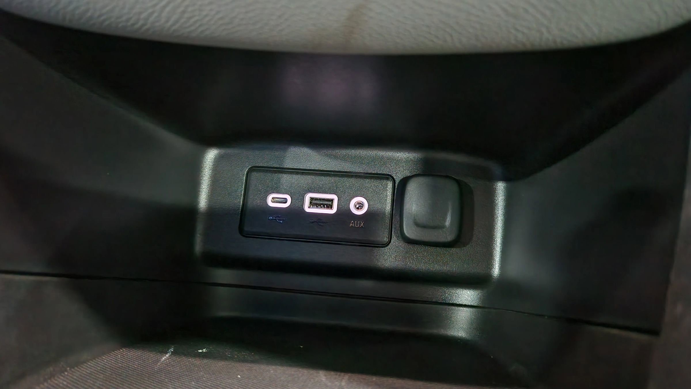 Used 2019 Chevrolet Equinox LS image 34