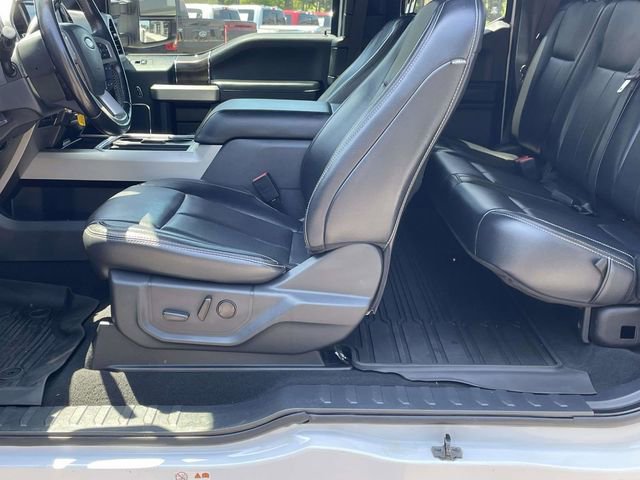 Certified 2022 Ford F450 Lariat w/ Lariat Value Package AWD/4WD image 6