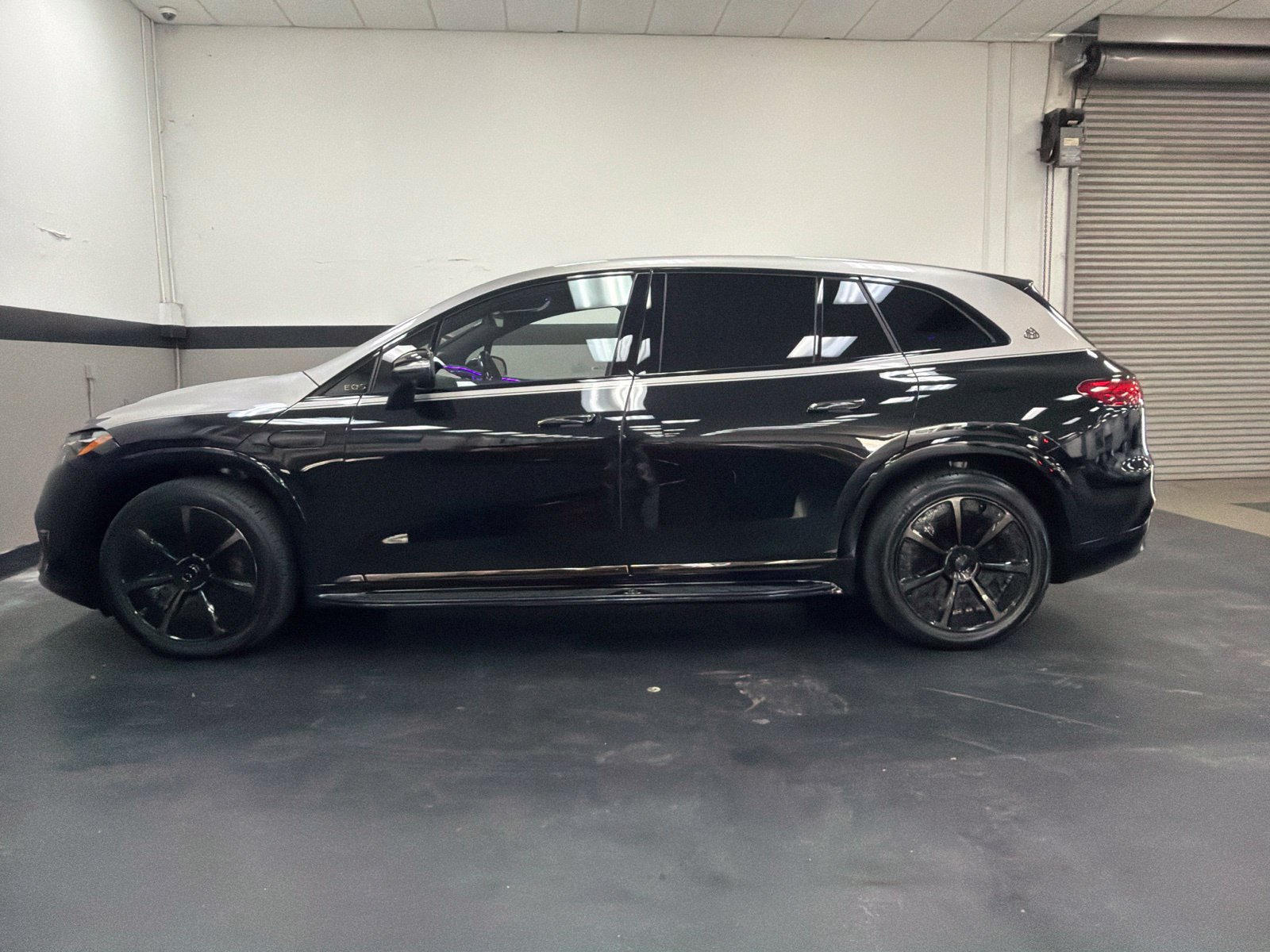 Used 2024 Mercedes-Benz Maybach EQS 680 4MATIC image 8