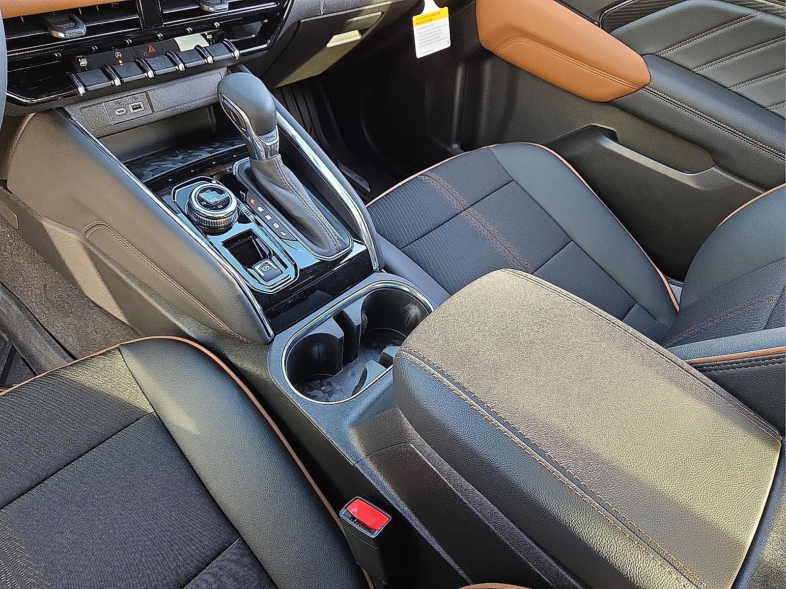 New 2026 GMC Canyon AT4 image 23