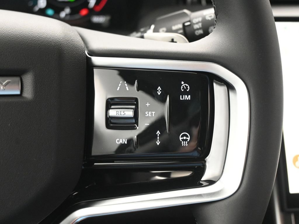 New 2025 Land Rover Discovery Sport S AWD/4WD image 18