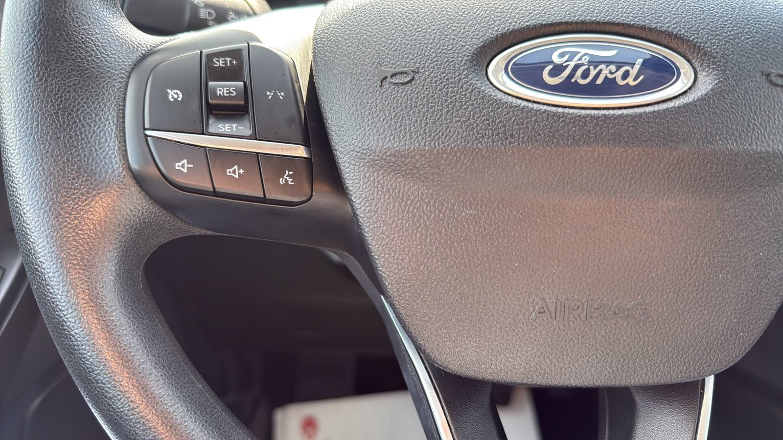 Certified 2025 Ford Escape Active FWD image 17