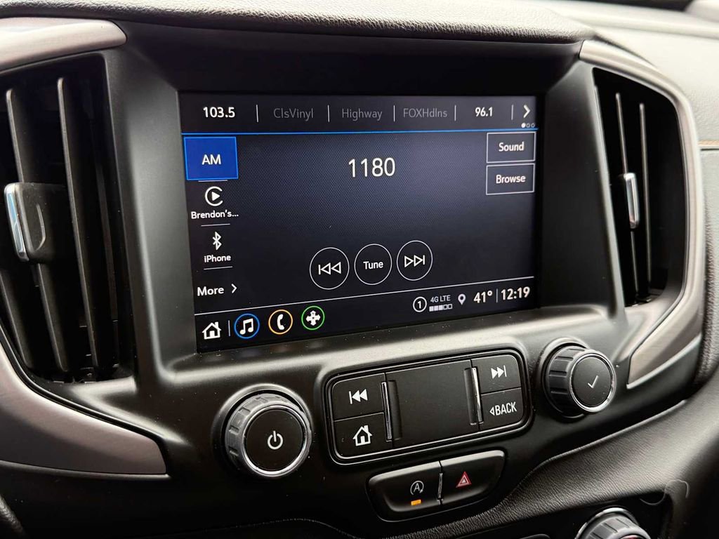 Used 2023 GMC Terrain AT4 image 50