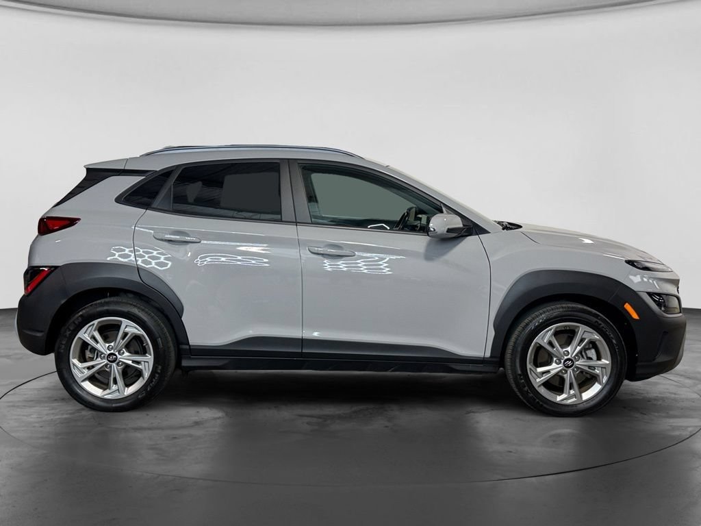 Used 2023 Hyundai Kona SEL w/ Convenience Package AWD/4WD image 4